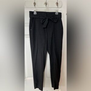 Dynamite high rise shorter inseam dress pants size 8